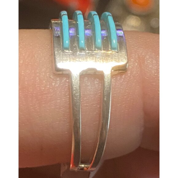 Ring Size 7.5 Turquoise Sterling Silver 925 Women Semi-Precious Stone - Picture 3 of 10